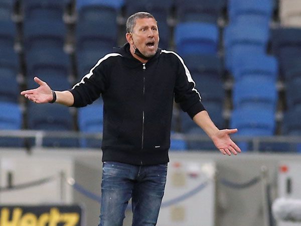 קלינגר מתוסכל (אלן שיבר)