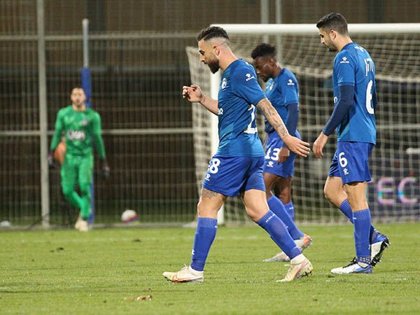 (אנצ'ו גוש, סוכנות ג'יני)