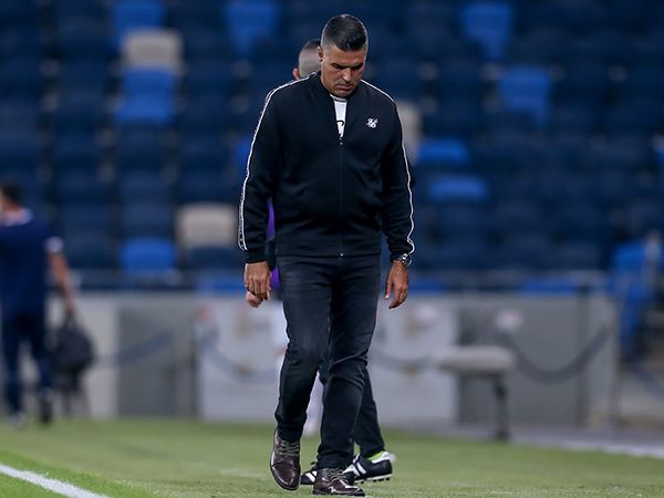 סילבס, הזהיר את השחקנים שלו (מאור אלקסלסי)