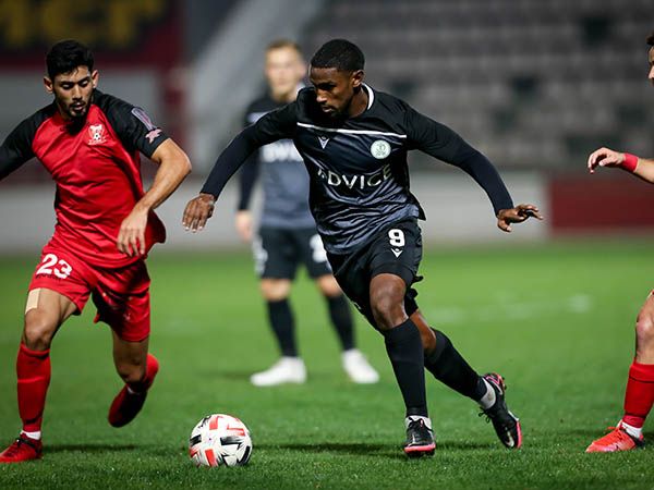 לקאו. אין זמן לחגוג (מאור אלקסלסי)