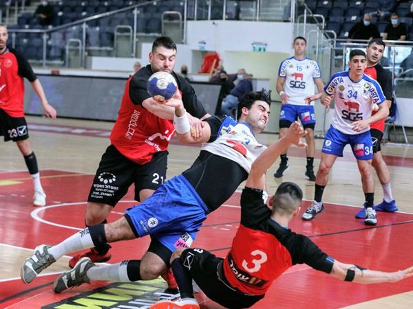 (הדר ואן קולא, איגוד הכדוריד)