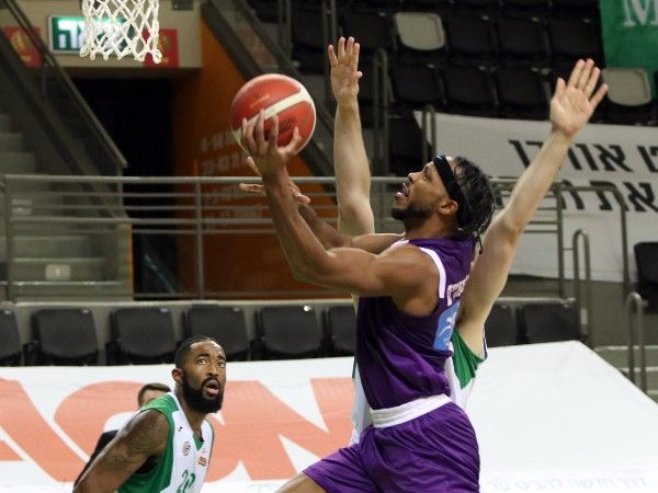 (לילך וייס, מנהלת הליגה)