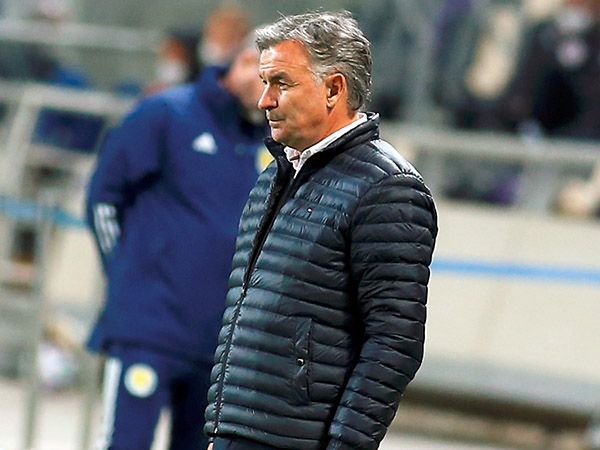 רוטנשטיינר, איבד נקודות בבית (אלן שיבר)