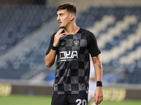 עדיין ממתינים להצעה לגביו. שועה (צילום: דני מרון)