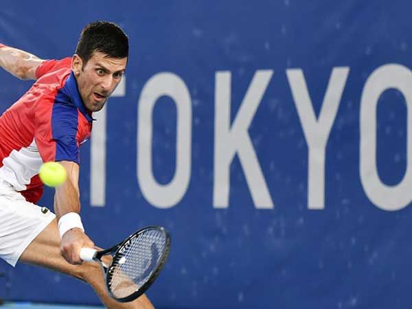 נובאק ג'וקוביץ'. גם הוא יעלה על המשטח מחר (GETTY)