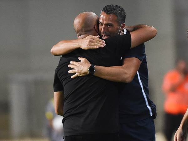 ניצחון גדול בבכורה (ברני ארדוב)