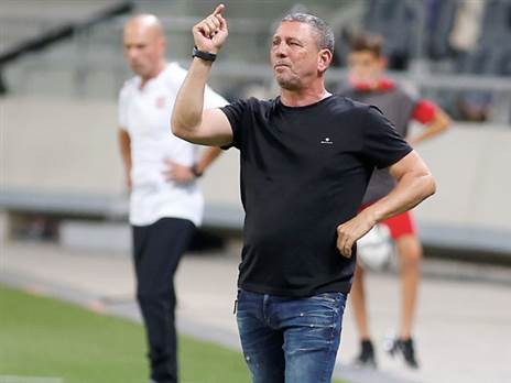 קלינגר. שוחח עם ורד ממאי (אלן שיבר)