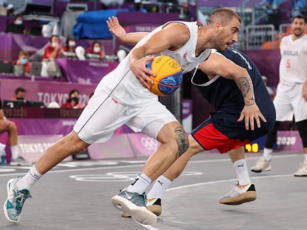 "משאיר את המגנים ללא תשובה" (GETTY)