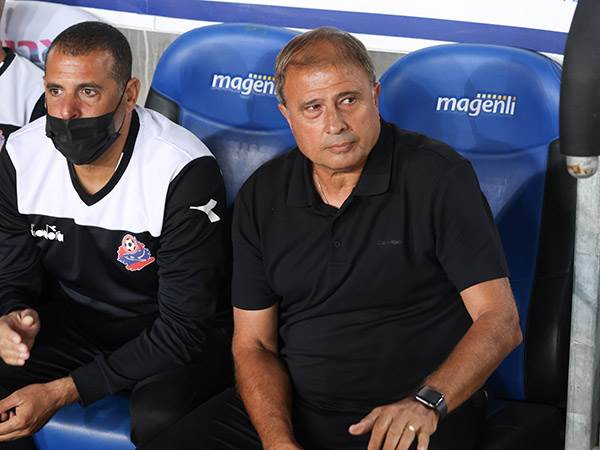 ההרחקה של בוגאנים הרגה אותנו" לוי (דני מרון)