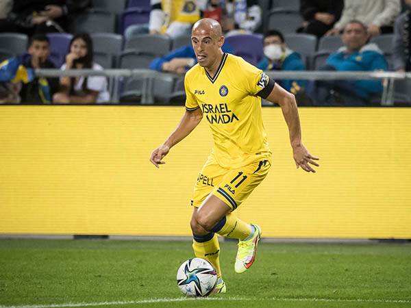 טל בן חיים. יקבל קרדיט גם מקרסטאיץ' (ספי מגריזו)