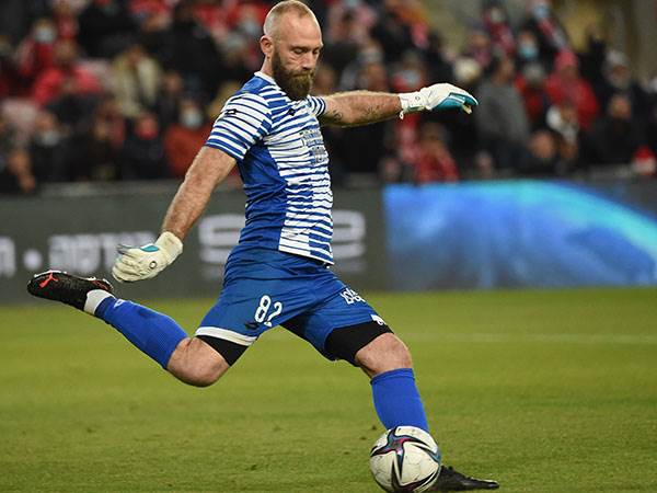 שמר על רשת נקייה. עמוס (ברני ארדוב)