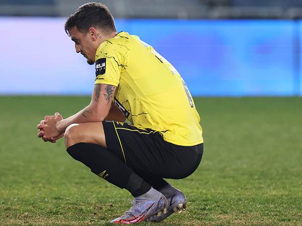 שועה. ירד לספסל (דני מרון)