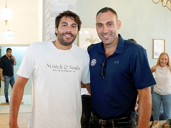 "הגוף כבר לא אותו דבר". דן (אלן שיבר)