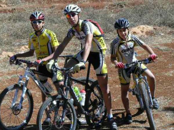 משפחה דו גלגלית (צילום: ביתי)