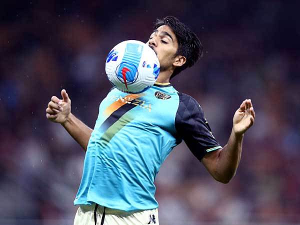 בדרך לצרפת? Photo by Marco Canoniero/LightRocket via Getty Images