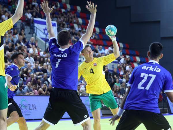 "רוצים לסיים עם תואר" (הדר ואן קולא, איגוד הכדוריד)