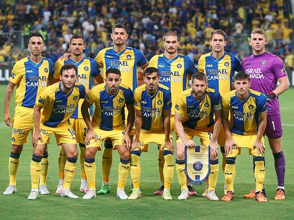 שחקני מכבי ת"א. כבוד (אלן שיבר)