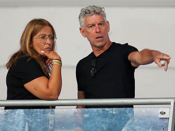 גולדהאר. ניהל שיחות ישירות עם דסה (אלן שיבר)