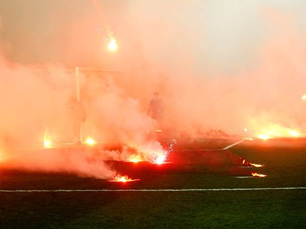 הסיכון בפירוטכניקה (אלן שיבר)