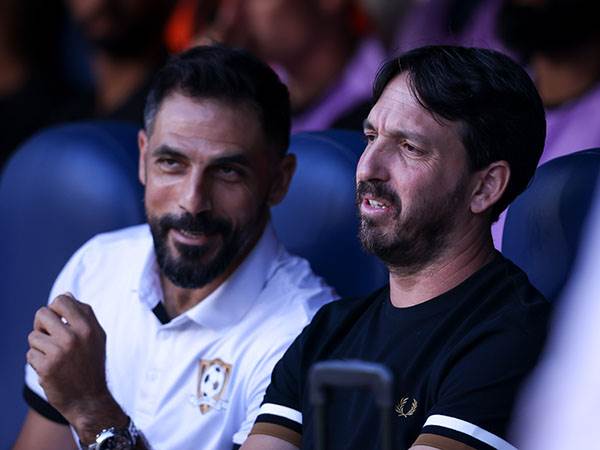 "הפועל תל אביב זו לא מכבי חיפה, אני מאמין בשחקנים שלי" (מאור אלקסלסי)