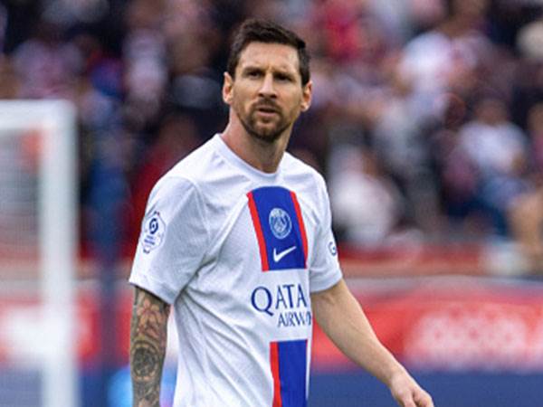 מי יקבל את החולצה של מסי? (Tnani Badreddine/DeFodi Images via Getty )