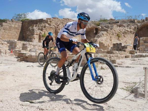 (Yoav Lavi, Ofer Eavri, Dothan Halevi, Inbal Shany)