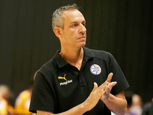 הזמן שלו להוכיח. קטש (אלן שיבר)