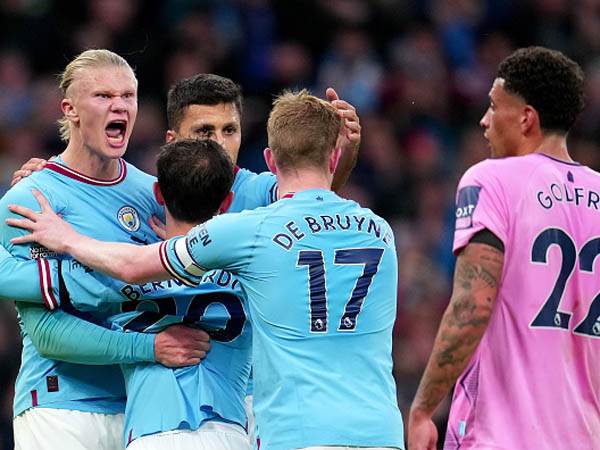 לא עוצר. הולאנד (GETTY)