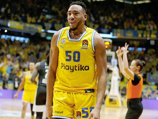 קולסון. מתחיל להתרגל ליורוליג (אלן שיבר)