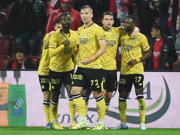 נתניה בכושר נהדר (ברני ארדוב)