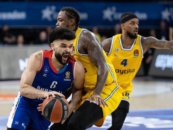 אנדולו צמצמה ברבע האחרון (Getty)