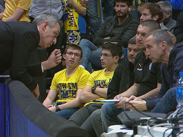 קטש עם בלאט. חלק מהחזרת הזהות הישראלית למכבי ת"א