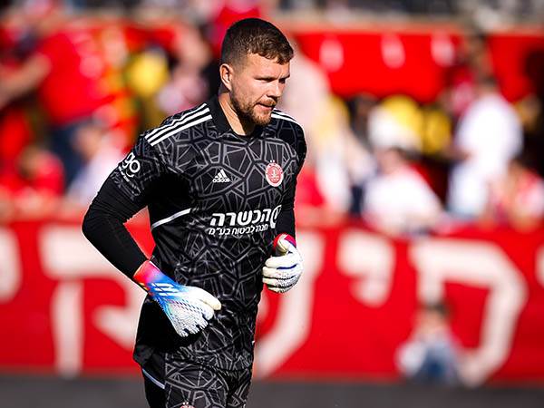 אמיליוס זובאס. השתלב בצורה מושלמת בהפועל (מאור אלקסלסי)