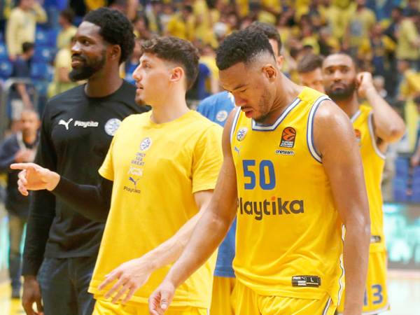 ביום חמישי - הצהובים ינסו להימנע מהדחה (צילום: אלן שיבר)