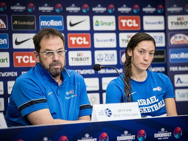 דרוקר ורוטברג (עודד קרני)