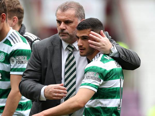 עם פוסטקוגלו. העדיף שחקנים אחרים (Getty)