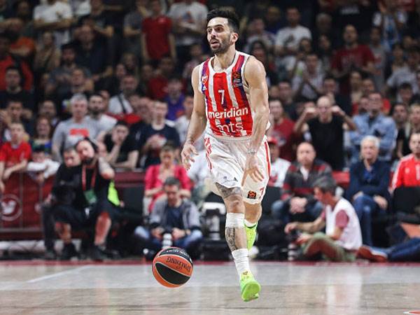 קמפאצו ניסה (Nikola Krstic/MB Media/Getty Images)