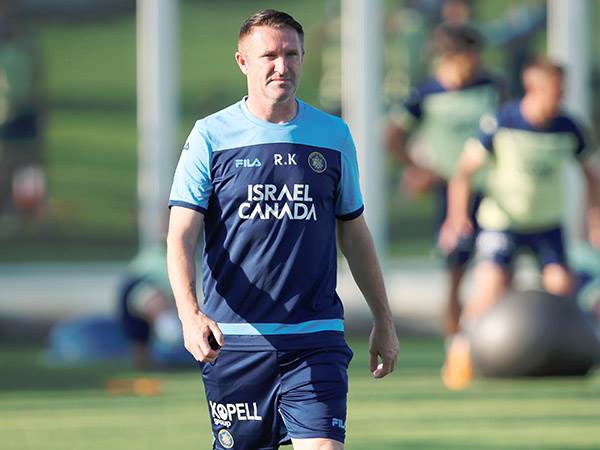 רובי קין. הקבוצה שלו בשיא ההכנות (אלן שיבר)