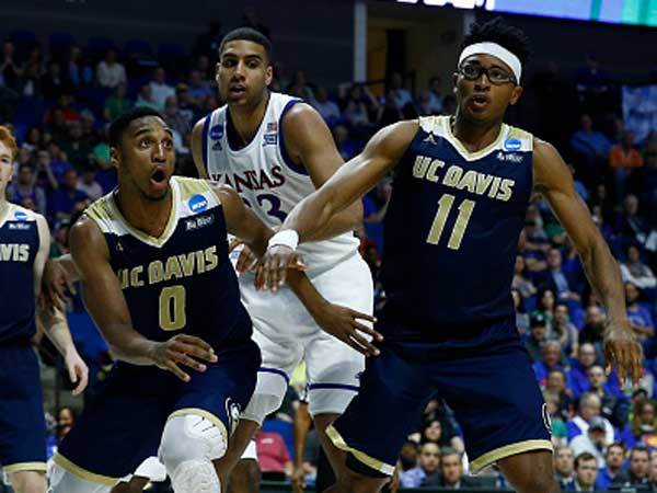 בימי המכללות (GETTY)