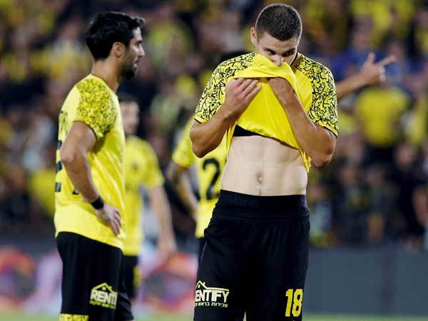 "משהו קורה להם באירופה" (אלן שיבר)