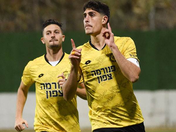 עמרי גאנדלמן. הפיתרון של מכבי חיפה לעמדת הקשר האחורי? (ברני ארדוב)