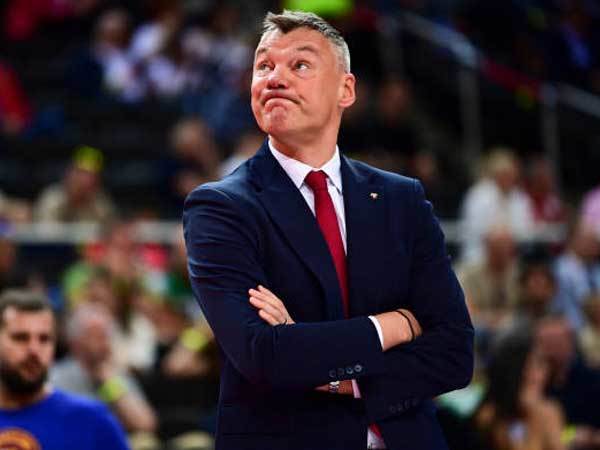 אברינס לא אהב לעבוד איתו. שאראס (GETTY)