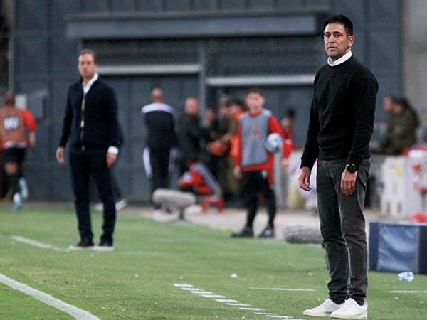 הצגה של הקבוצה שלו. ברדה (לירון מולדובן)