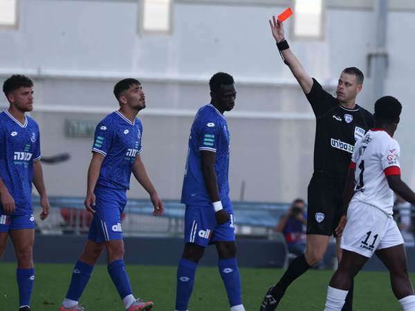 הפועל פתח תקווה. אולי היא לא ברמה לליגת העל? (דני מרון)