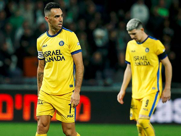 “בתקופה הגרועה בקריירה“. זהבי (אלן שיבר)