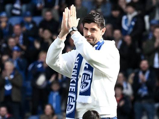 יצפה מהספה בבית. קורטואה (GETTY)