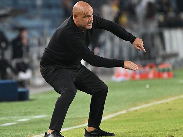 מוכן למשחק. אבוקסיס (ברני ארדוב)