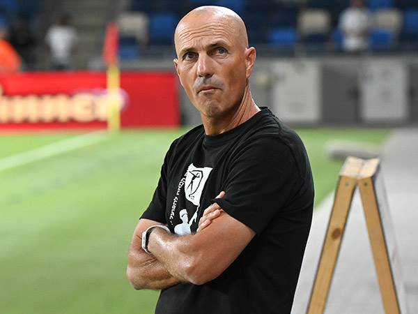 "השנים עוברות והטעויות חוזרות". אריה (ברני ארדוב)