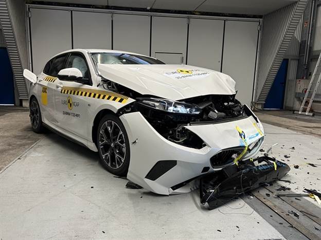 הטורקים והסיניים עם 5 כוכבים, אבל ב.מ.וו מסתפקת ב-4...