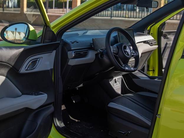 תא הנוסעים באווירת הים של BYD